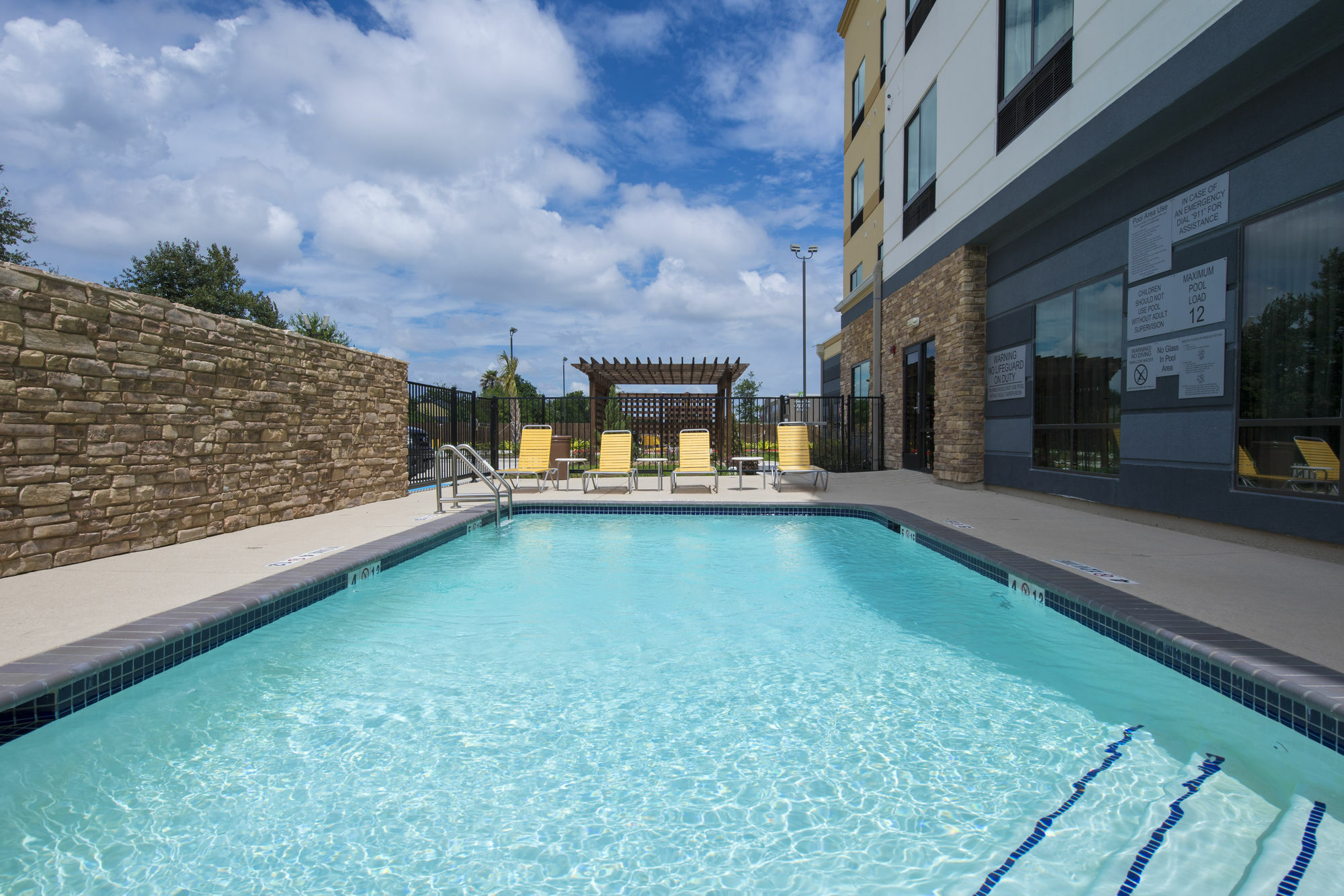 Fairfield Inn & Suites By Marriott Houston Pasadena Exterior photo